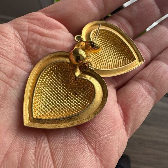 Gold Tone Romantic Lightweight Heart Earrings - Picture 4 of 4